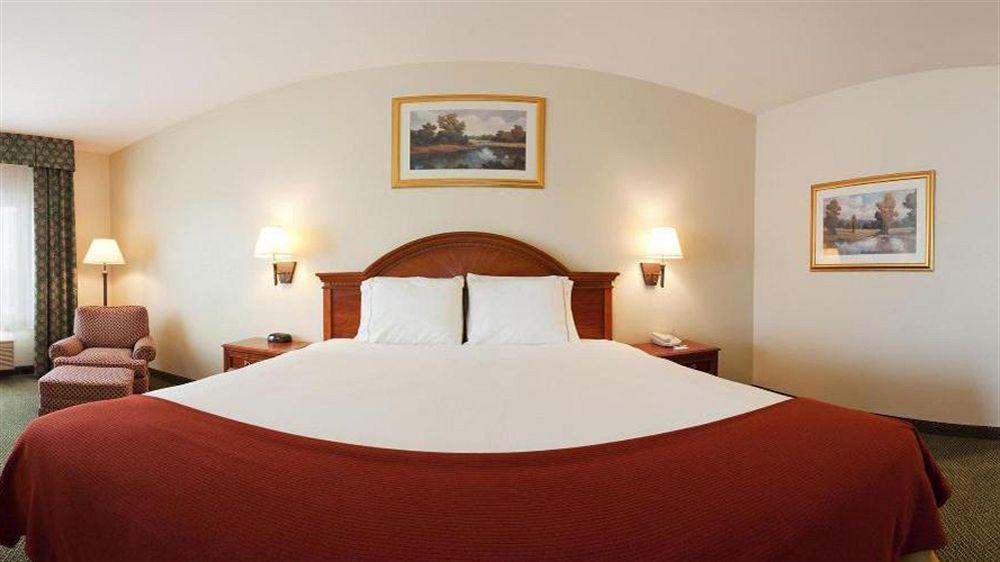 Holiday Inn Express Hotel & Suites Canton By Ihg Exteriér fotografie