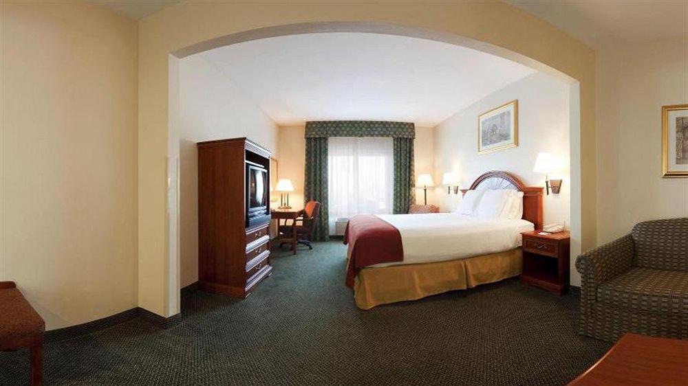 Holiday Inn Express Hotel & Suites Canton By Ihg Exteriér fotografie