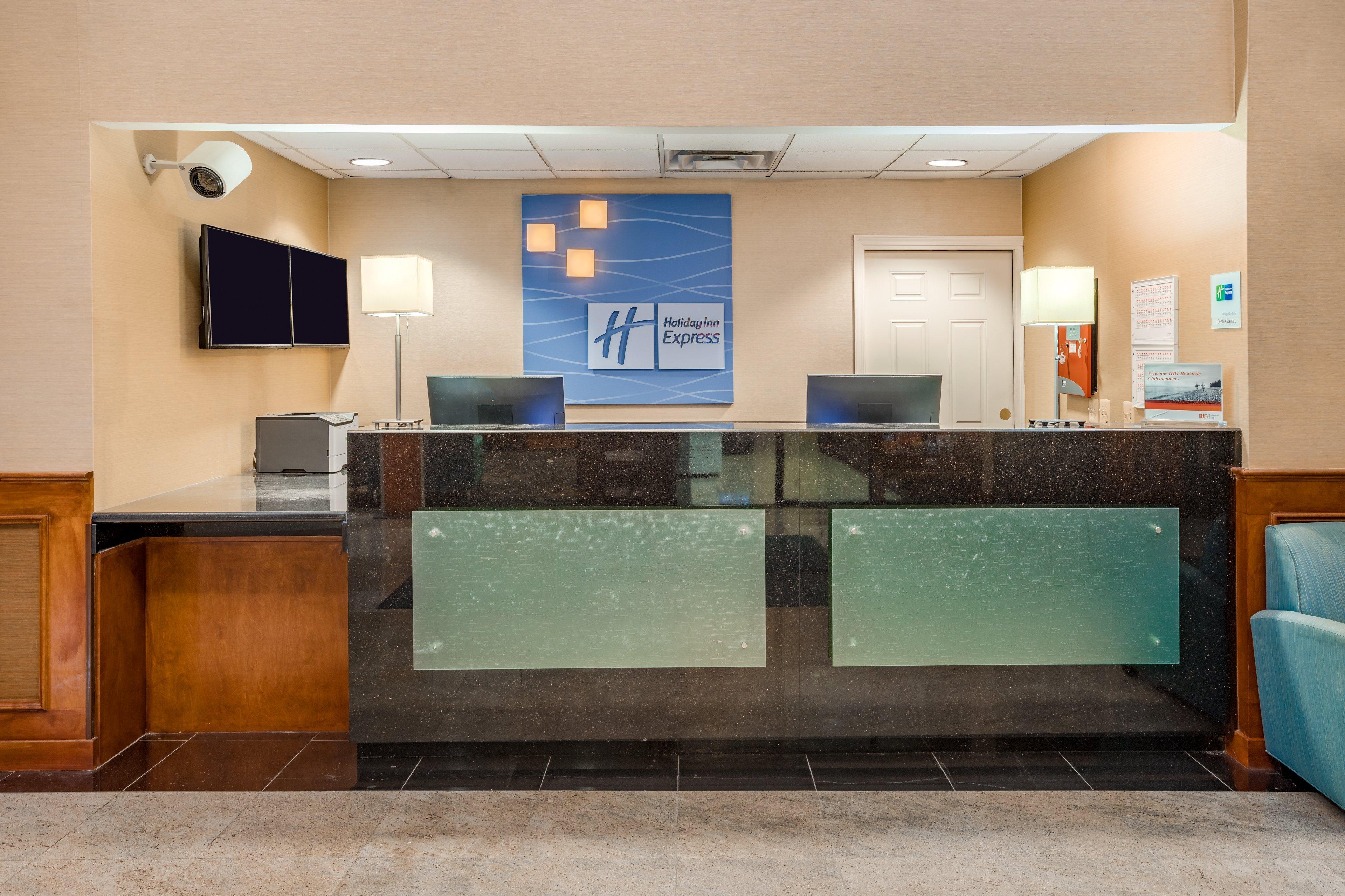 Holiday Inn Express Hotel & Suites Canton By Ihg Exteriér fotografie