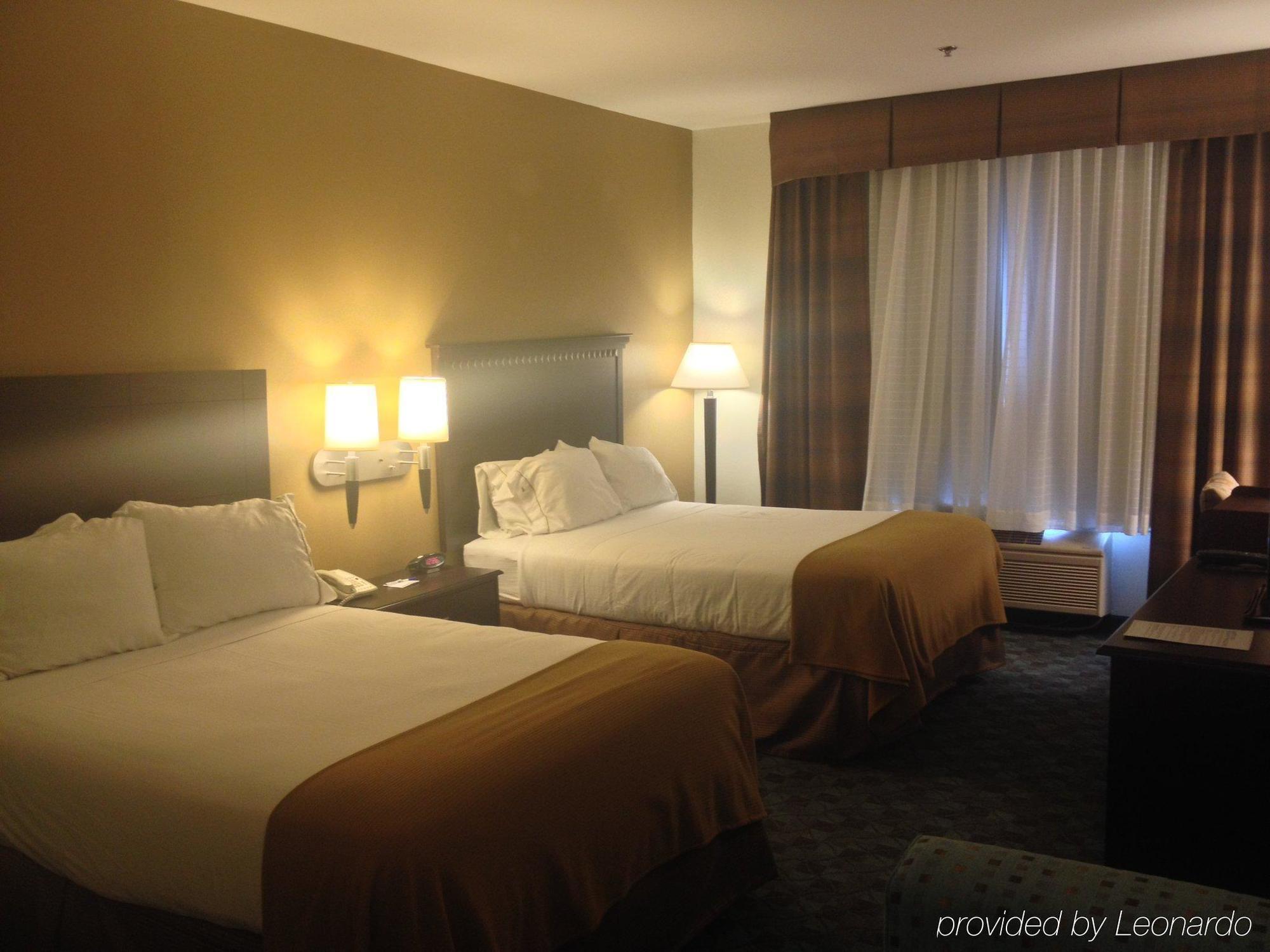 Holiday Inn Express Hotel & Suites Canton By Ihg Exteriér fotografie