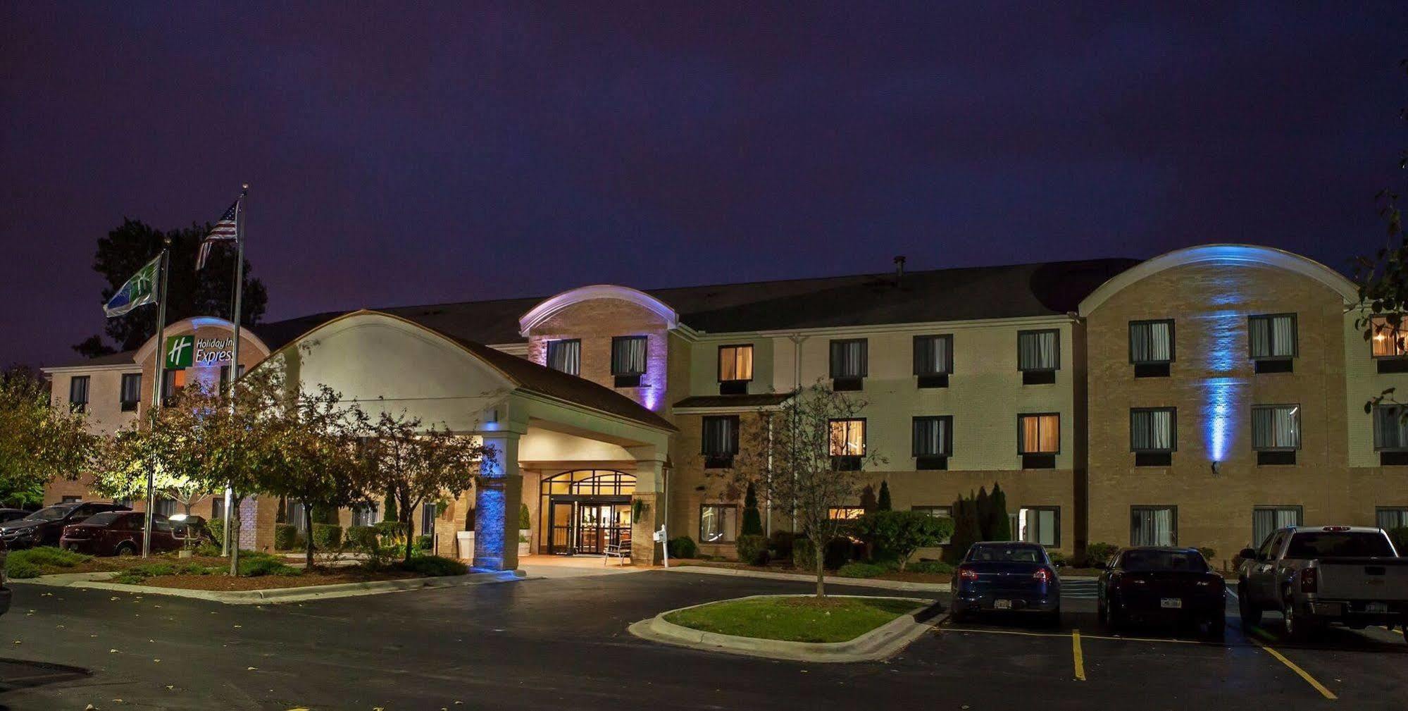 Holiday Inn Express Hotel & Suites Canton By Ihg Exteriér fotografie